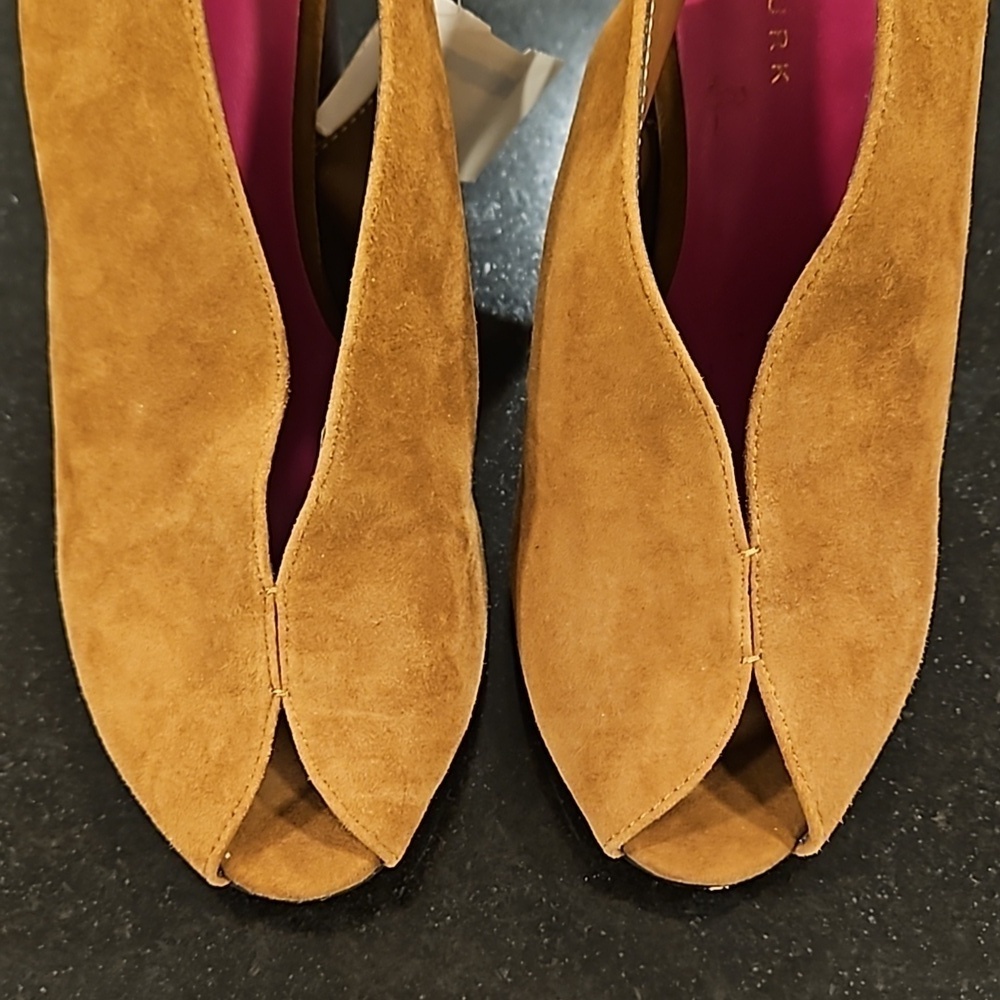 💕TRINA TURK💕 Sunset Blvd Suede Slingback Heels ~ Tan 10 New with Box (No Lid) - Picture 7 of 16
